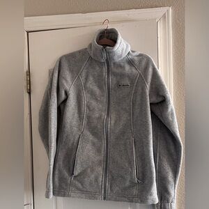 Women’s fleece jacket